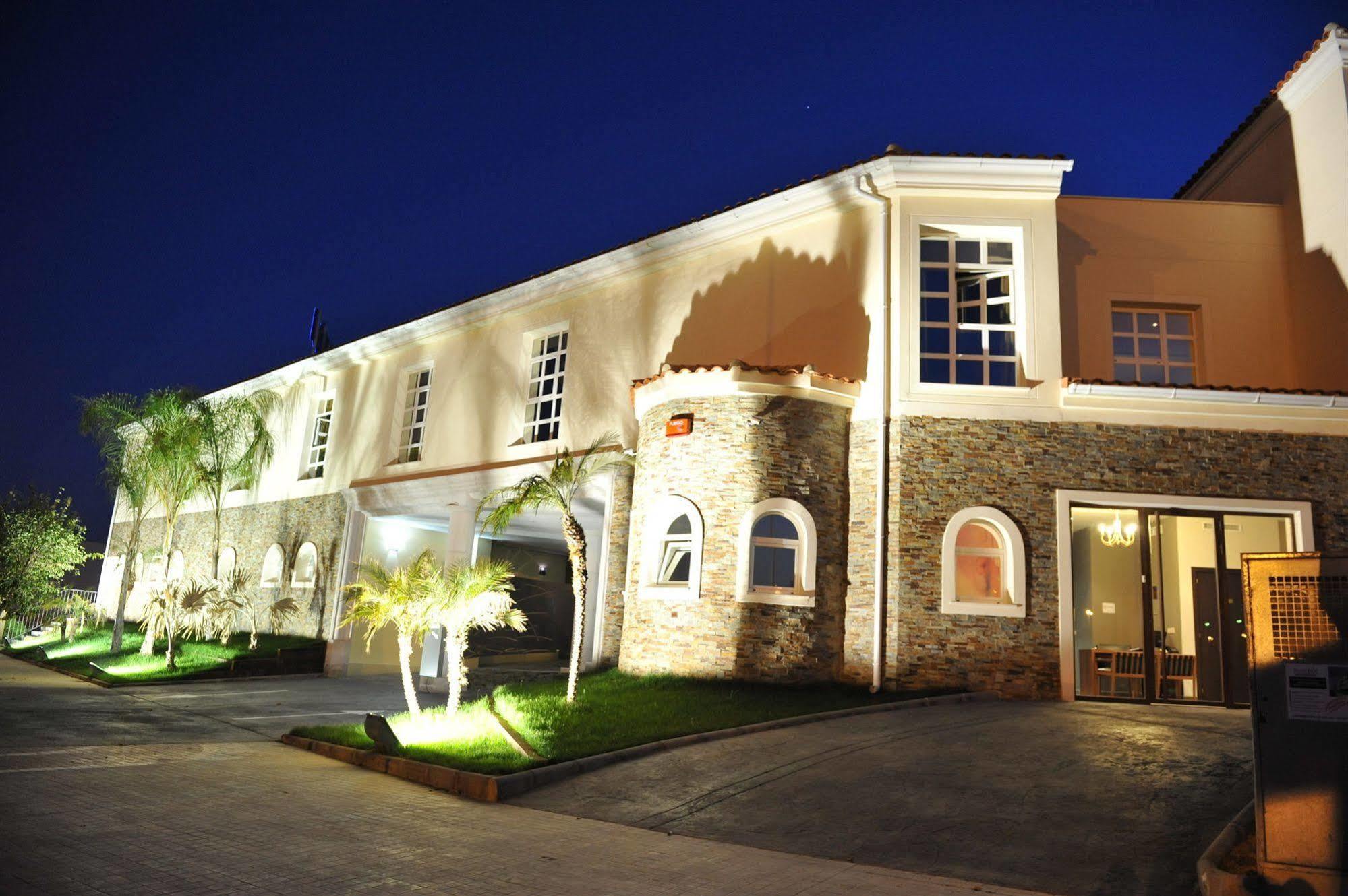 Hotel Luve San Antonio de Benagéber Buitenkant foto